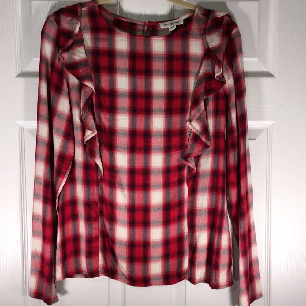 beachlunchlounge Plaid Long Sleeve w/ Ruffle